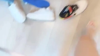 继女在POV视频中被继父打屁股和操逼