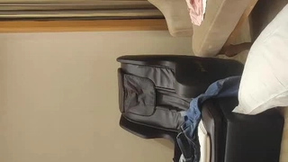 美女班主任露出奶头喂我乳我昆明夫妻寻同地夫妻活动