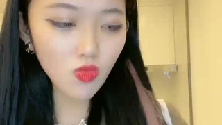 綺麗好きだった僕の彼女は悪臭漂うゴミ部屋で中年おやじに中出しされまくってボロボロに汚