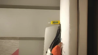 李刚父子韩国高颜值美女主播大秀身材