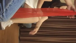 ? 性感的极品美女和男友酒店啪啪在半空中吊着操