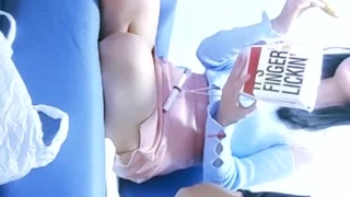 女大生自拍流出!!毛毛小穴全校都知道了!!